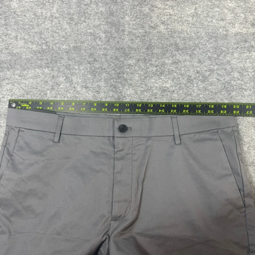 Banana Republic Mens Grey Stretch Chino Shorts Size 38 Quick Dry 9 Inch Inseam